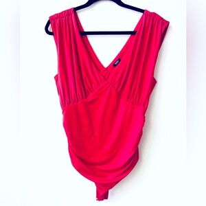 Express Body Contour Top